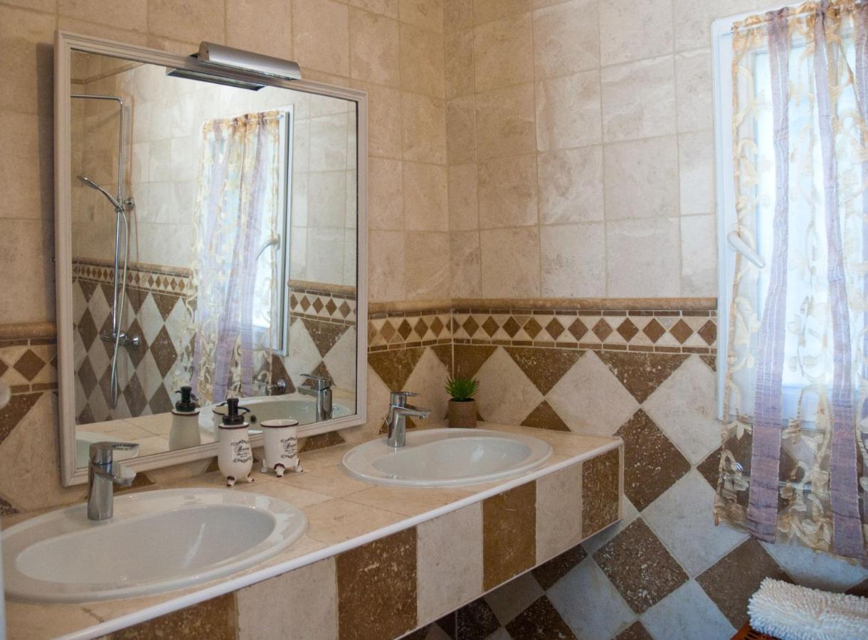 Vintage Provence Hotel Arles Buitenkant foto